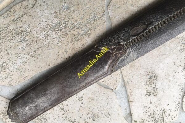 Török tiszti szablya.jpg10 [900x1200]